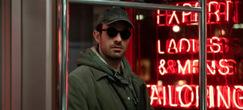 Matt Murdock undercover cap and sunglasses